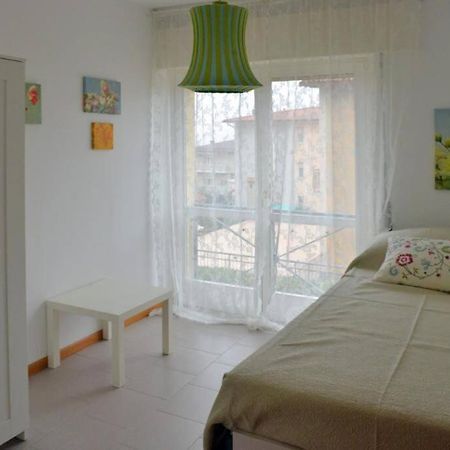 A Due Passi Dal Lago إيزِيو المظهر الخارجي الصورة